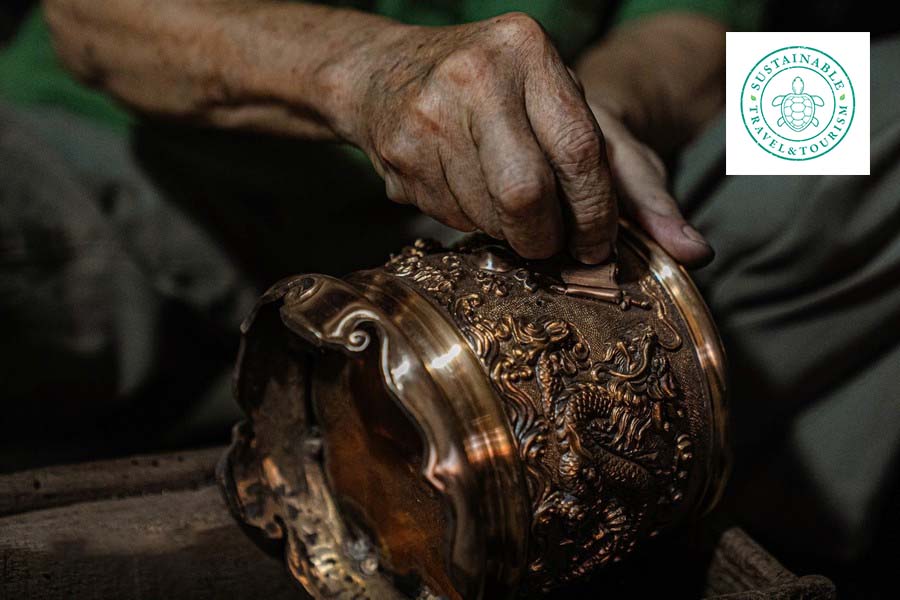 Explorer Traditional Handicraft Villages Day Tour