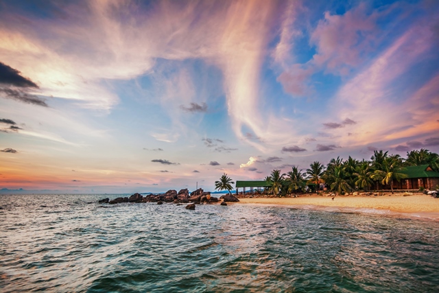 Tips for the best Indochina Holiday Packages this summer