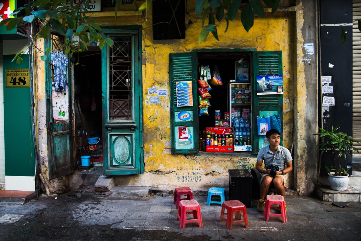 Hanoi Old Quarter Bans Large Vehicles to Reduce Air Pollution