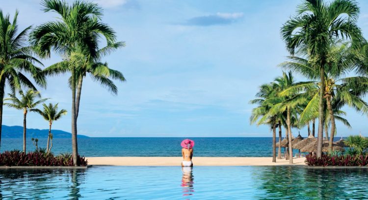 Why to choose a luxury tour operator when traveling to Vietnam and Cambodia