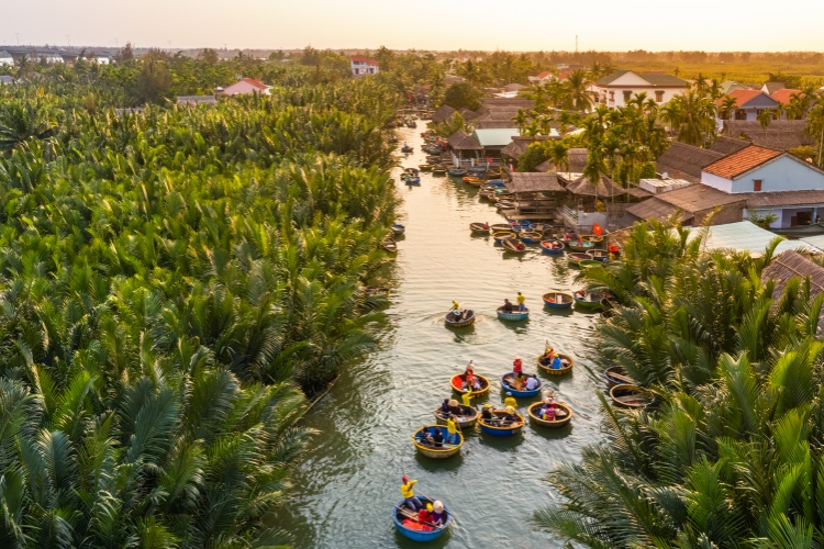 10 days in Vietnam – Sensing the Timeless Charm