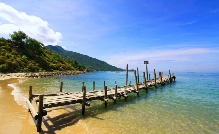 Authentic Vietnamese experience at Ham Ninh Fishing Village