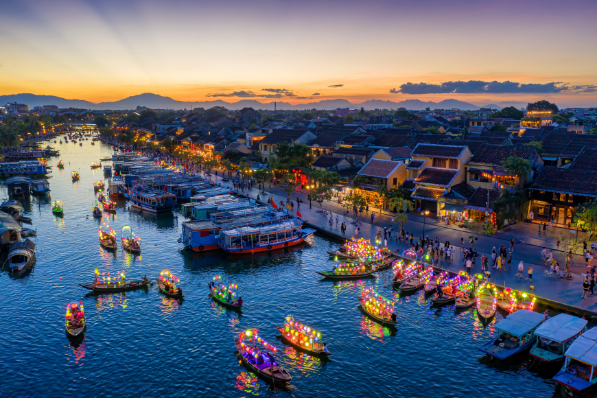Marvelous Laos & Vietnam: Unveiling Contrasting Landscapes