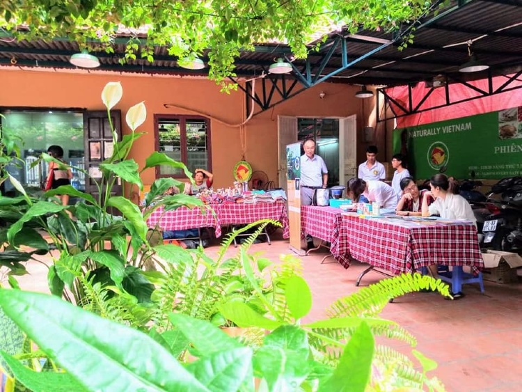 Tay Ho Weekend Market – A Must-Visit For Expats In Hanoi